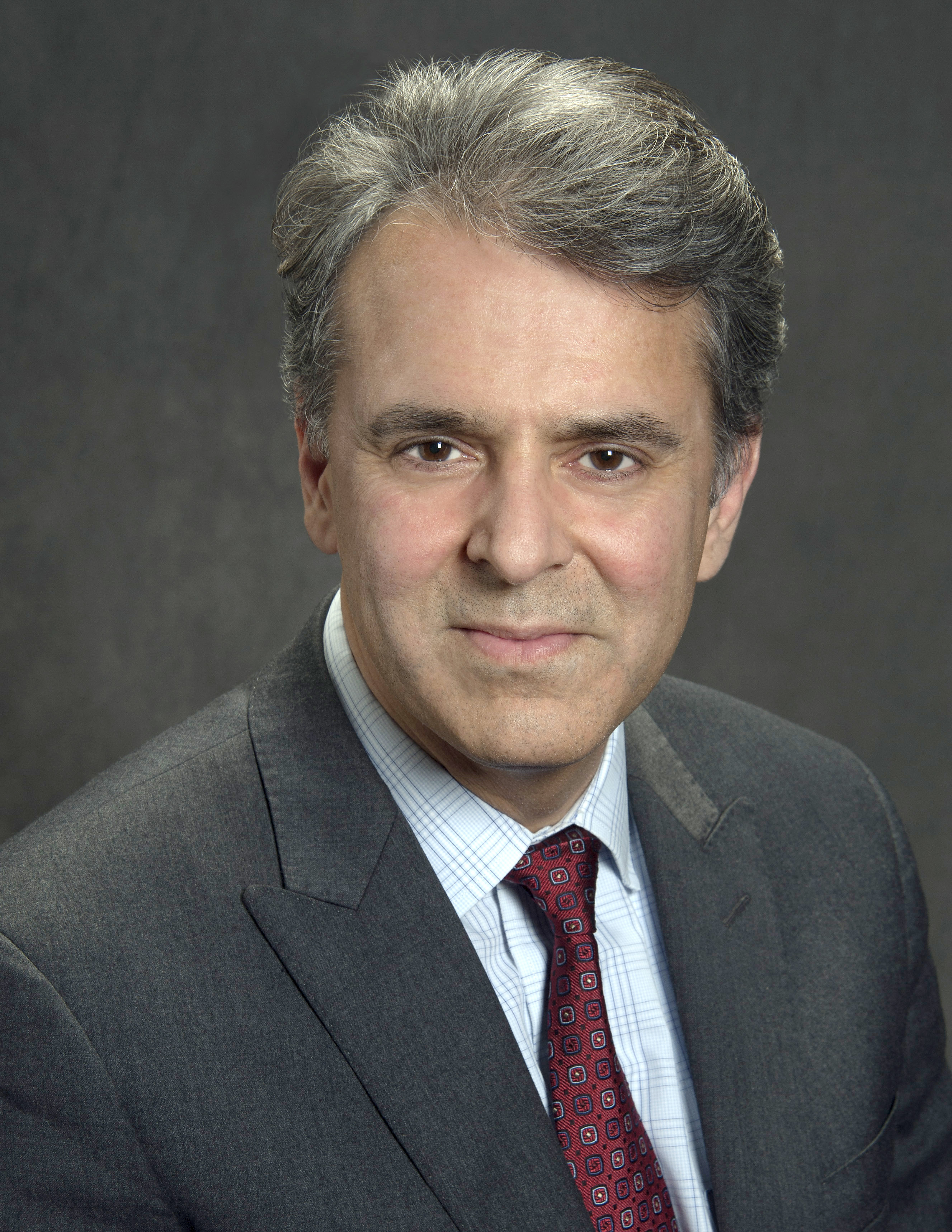 Manoj Dalaya Headshot